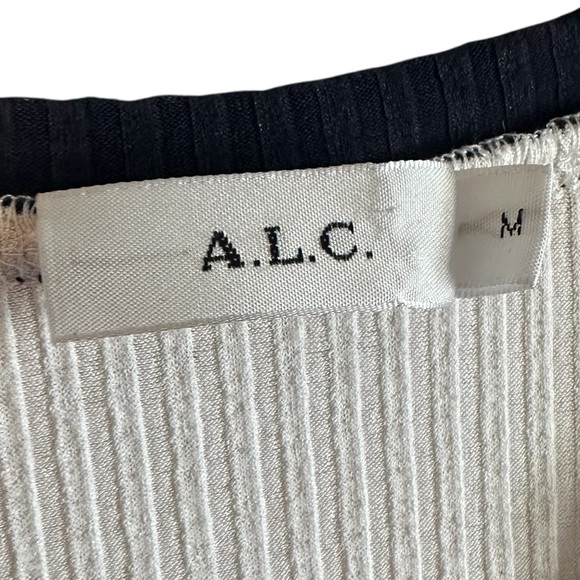 A.L.C. White Navy Blue Ribbed Knit Top m - Picture 8 of 9